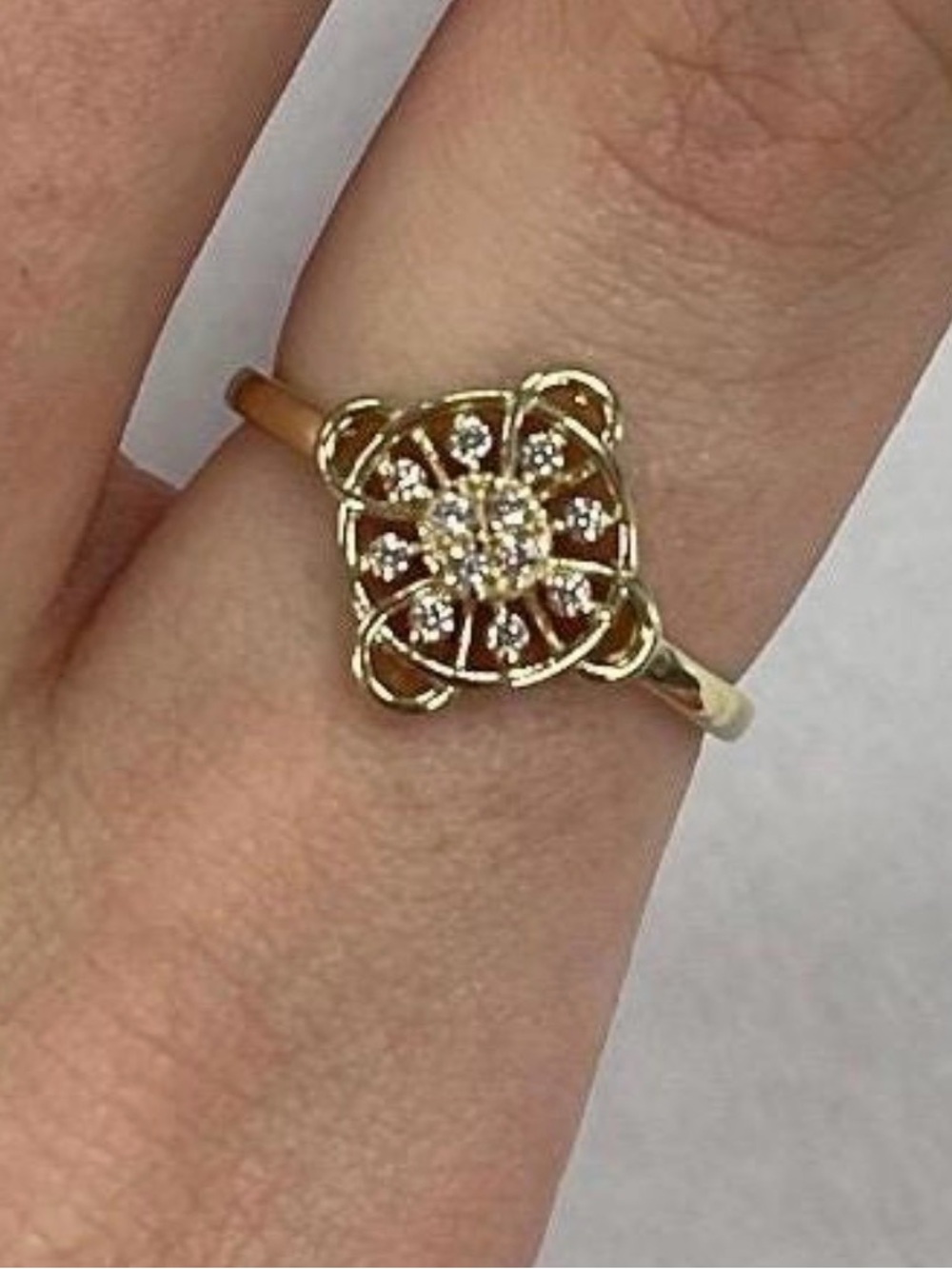 10K Yellow Gold Nudo De Bruja Witch Knot Ring - Women Jewelry